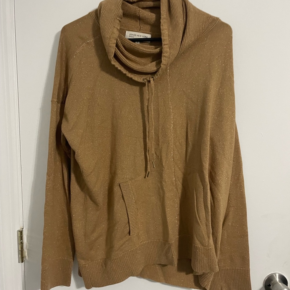 Jones New York sport size M speckled gold cowlneck long sleeve
